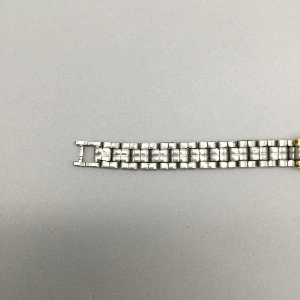 Pulsar Watch Women V220-6190 12mm Silver Gold Tone Oval Dial New Battery 7.25